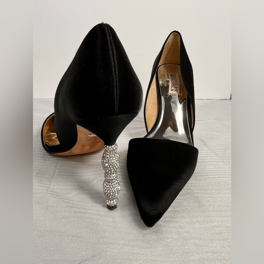 Badgley Mischka Elegant Black Satin Pumps 9 with Embellished Heel
